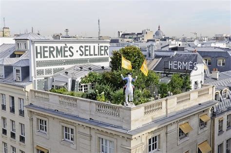 hermes gardens in paris.